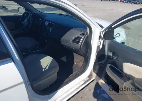 2014 Chrysler 200 Lx from USA, damaged, VIN 1C3CCBAB8EN140795